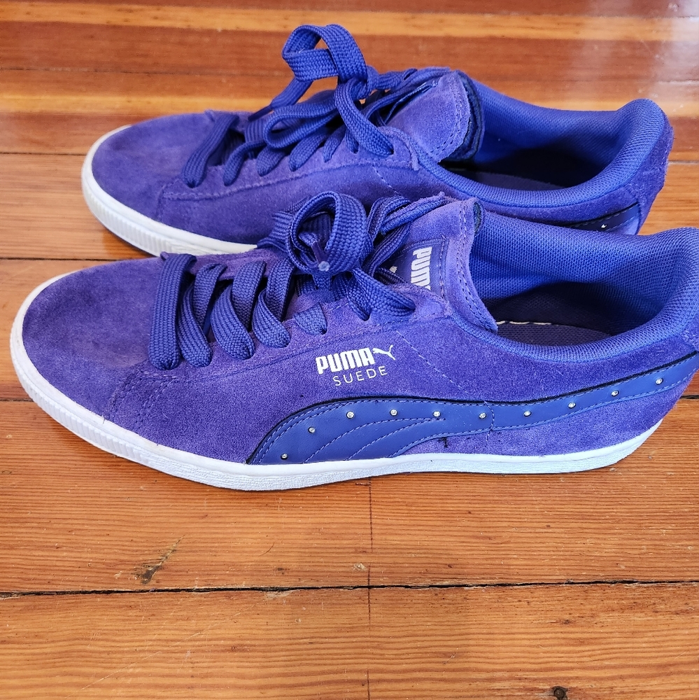 Women's Purple Suede Puma Size 9